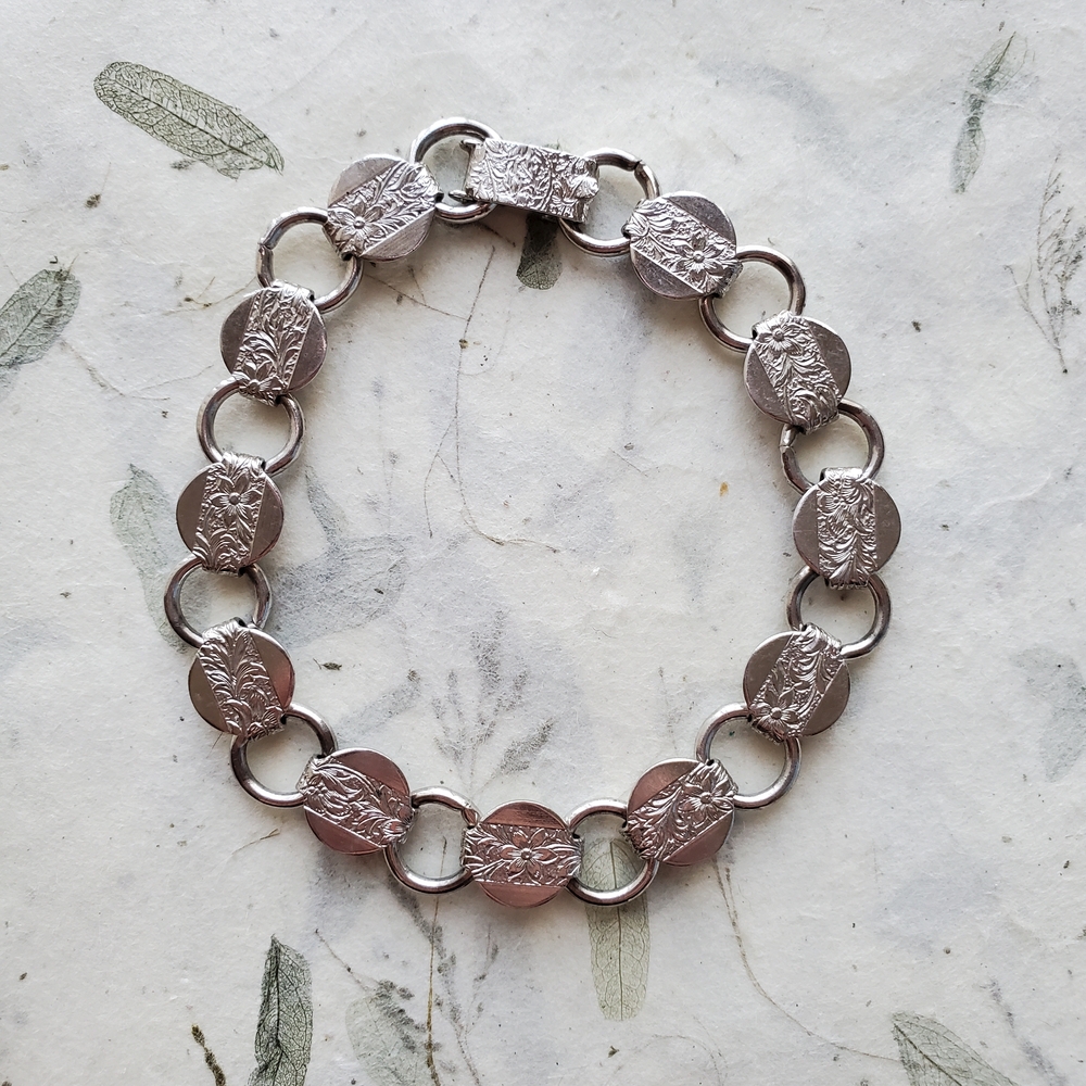 Sarah Coventry Vintage Young & Gay Braceley
